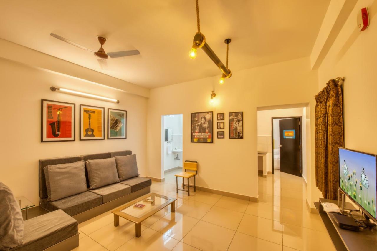 La Maison Charu Hotel Puducherry Eksteriør billede