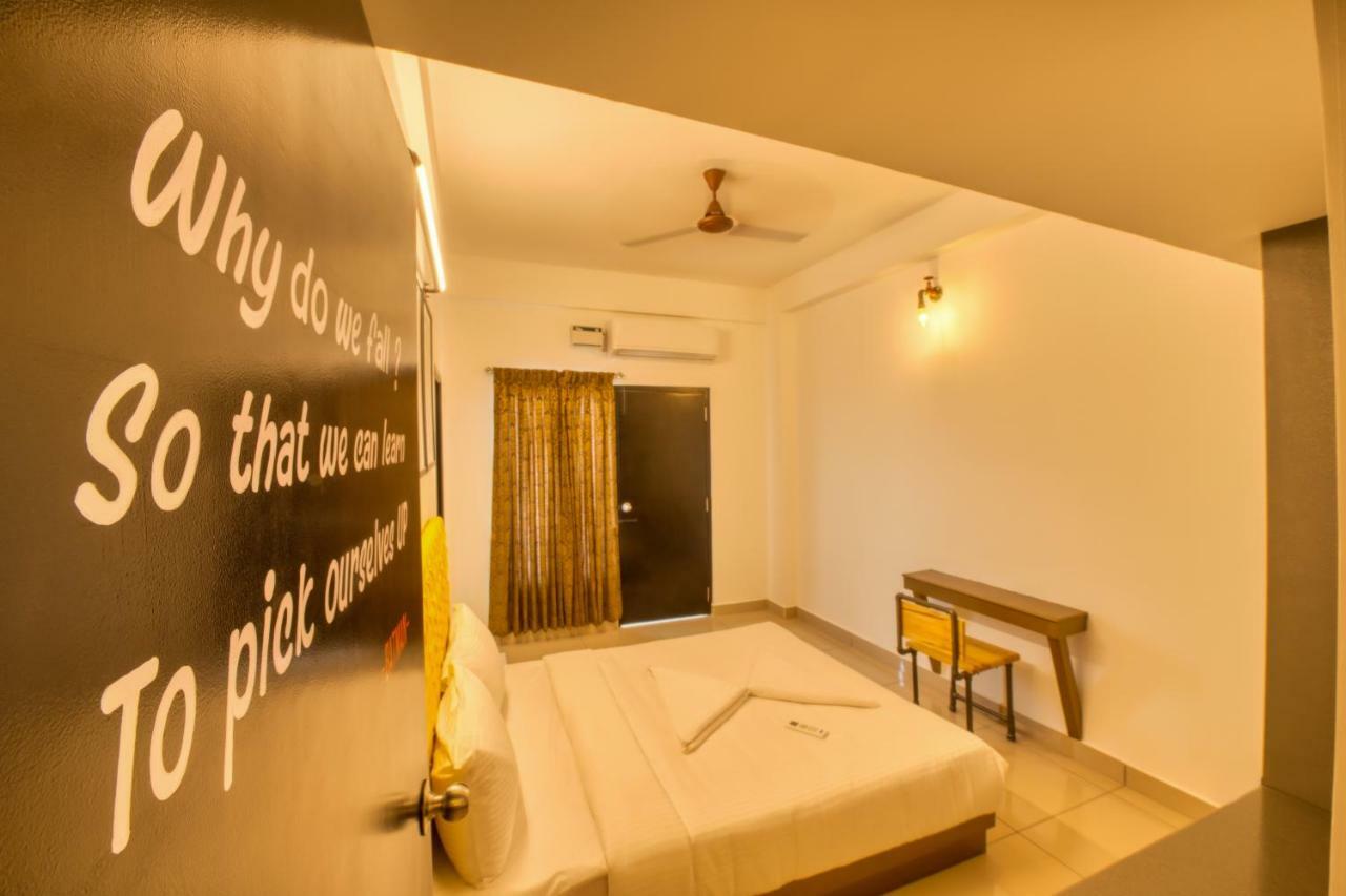 La Maison Charu Hotel Puducherry Eksteriør billede